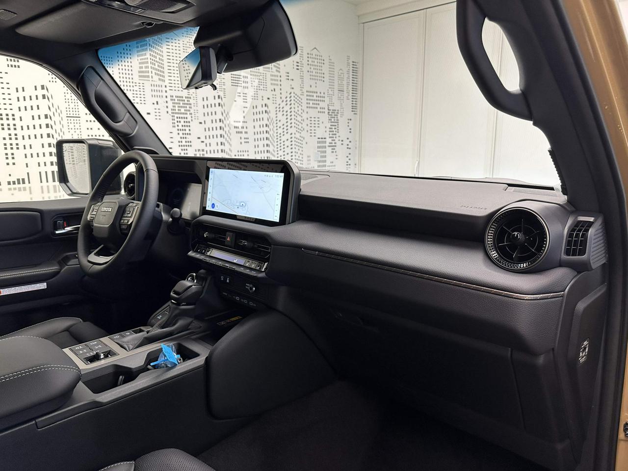 Toyota Land Cruiser 2.8 d-4d First Edition awd au
