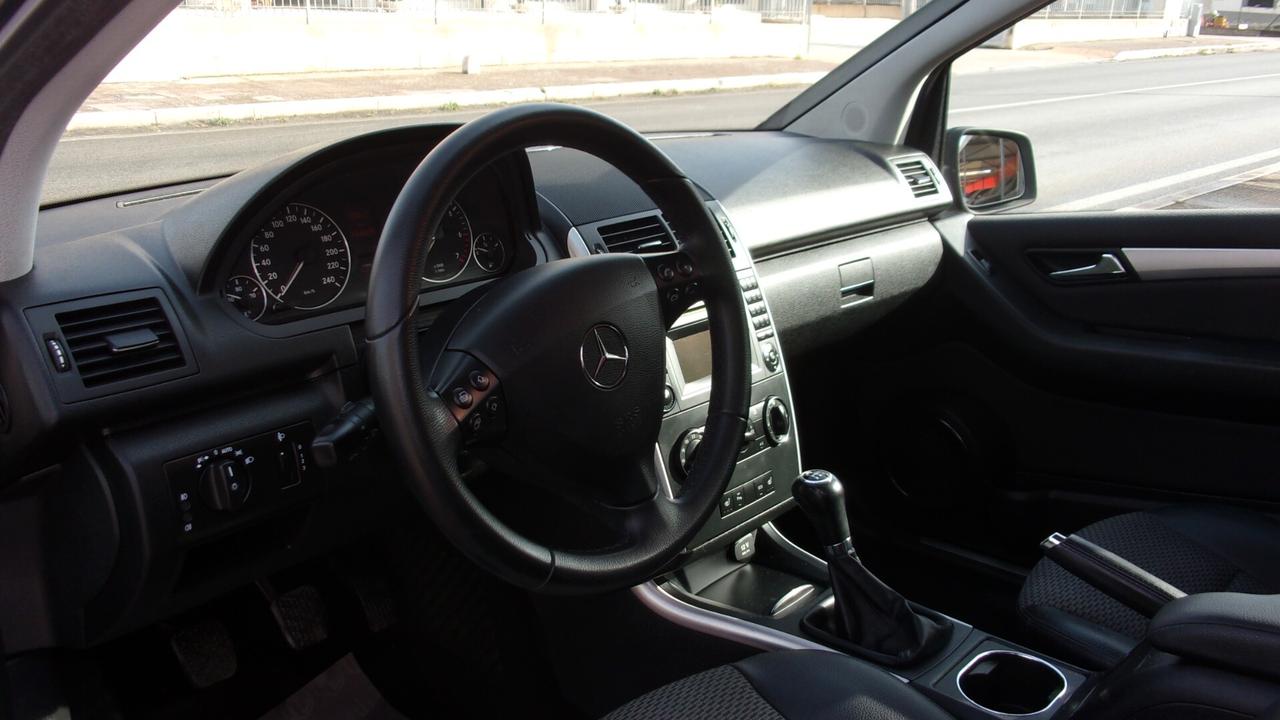 Mercedes-benz A 160 BlueEFFICIENCY Premium