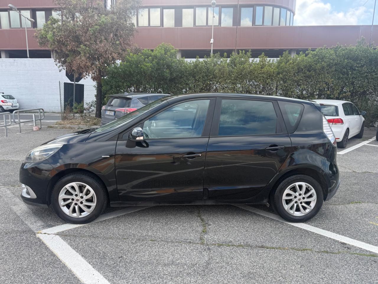 Renault Scenic Scénic XMod 1.5 dCi 110CV EDC Energy