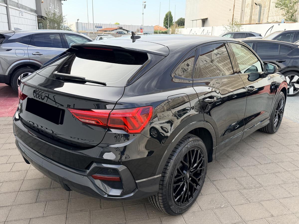 Audi Q3 35 TDI quattro S tronic Business Advanced S-line esterno