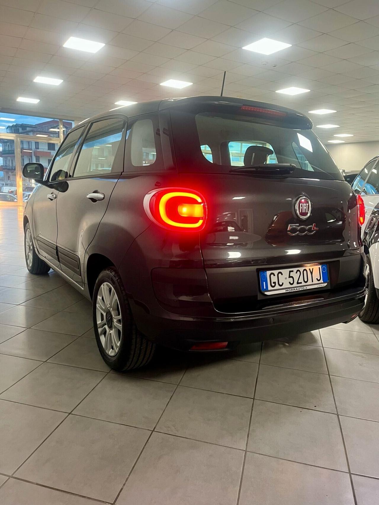 Fiat 500L 1.6 Multijet 120 CV Mirror