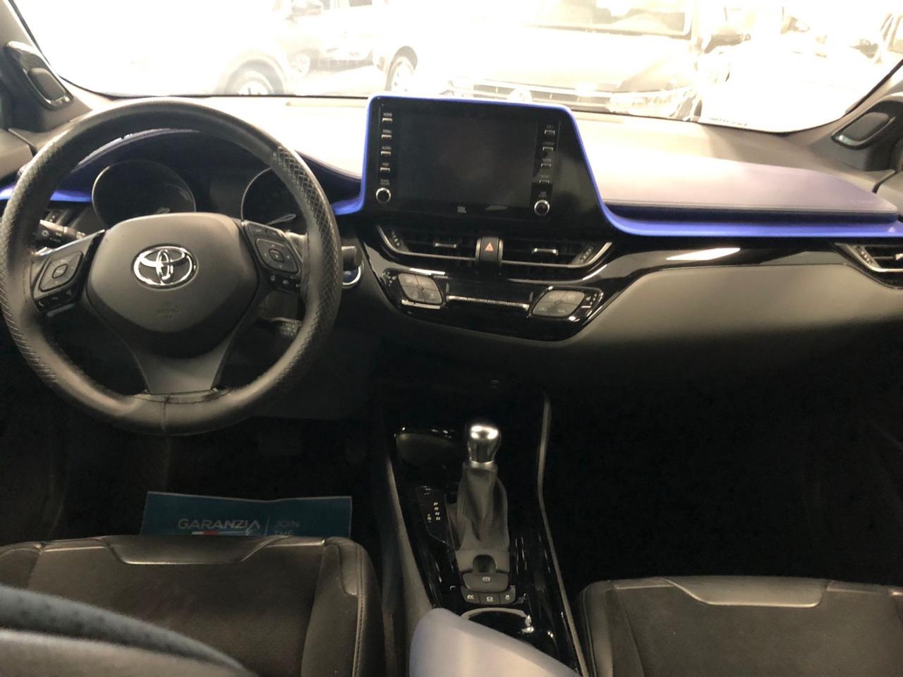 Toyota C-HR 2.0 Hybrid E-CVT Style