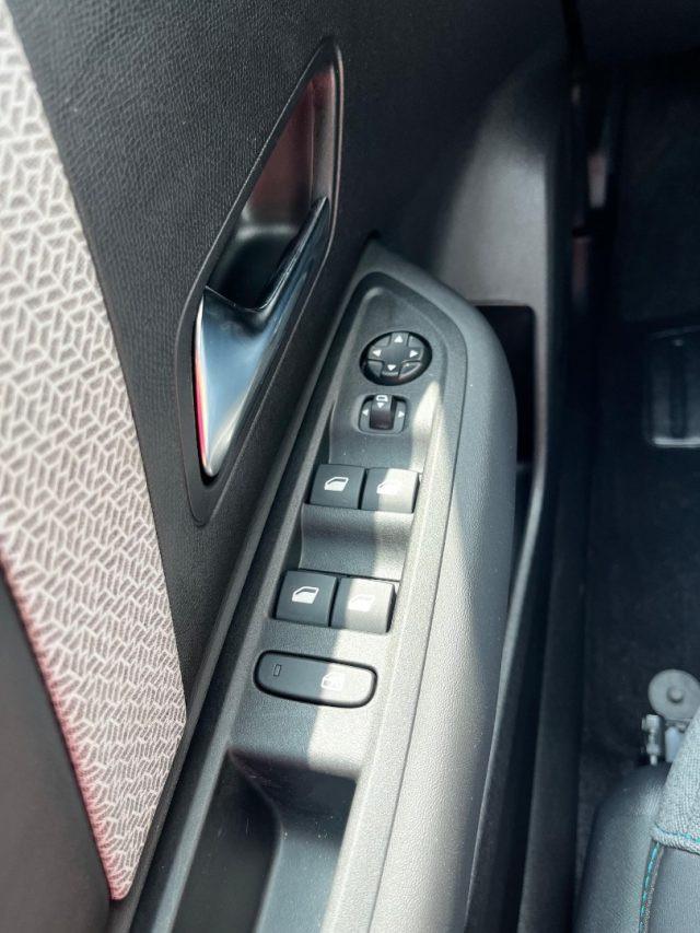 CITROEN C4 PureTech 130 S&S Shine KM0!!!!!!!