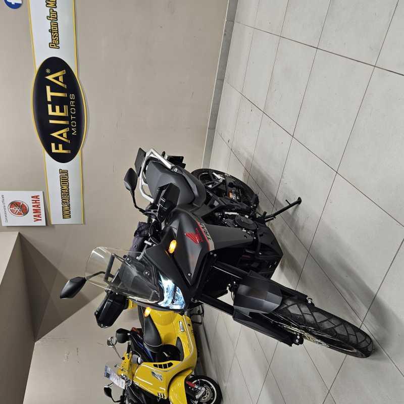 Honda Transalp XL750 - 2024