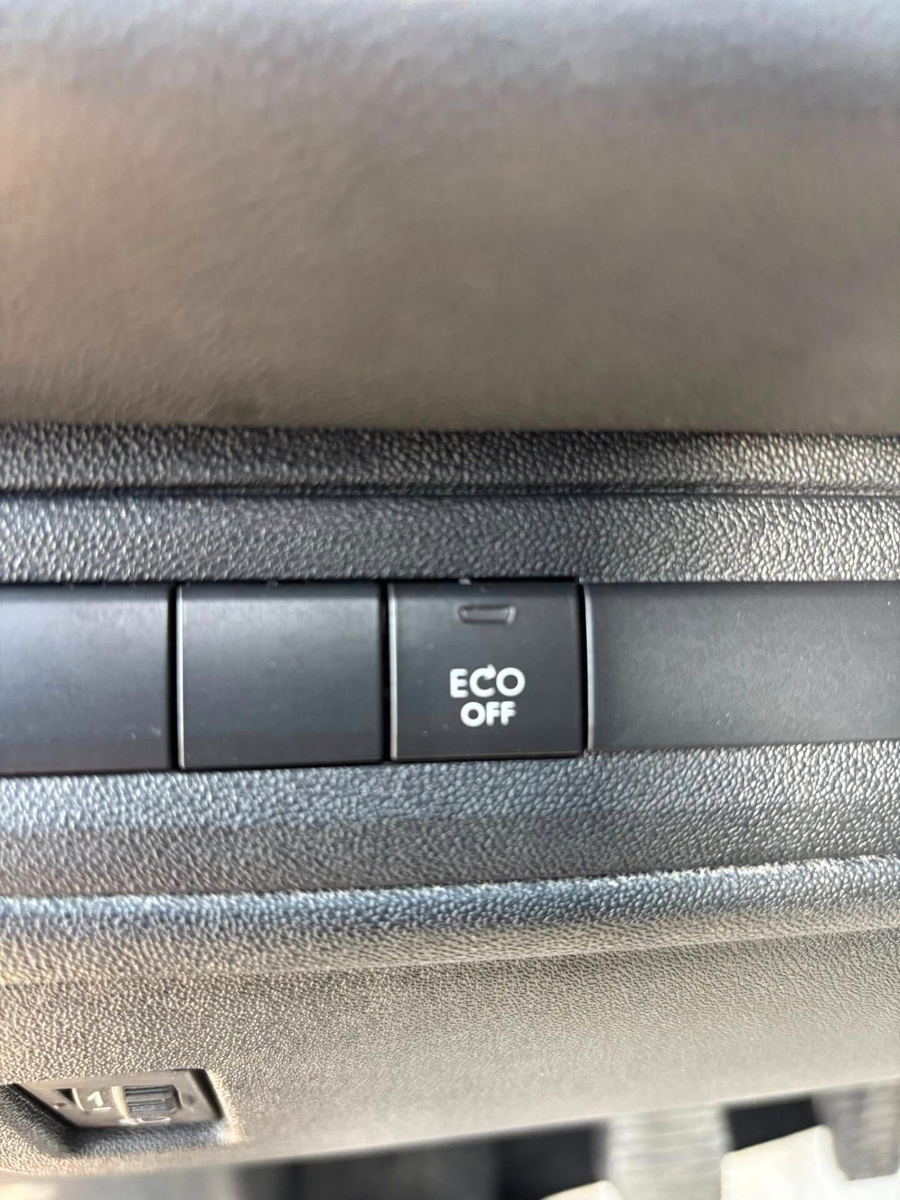 Peugeot 2008 BlueHDi 100 S&S Allure