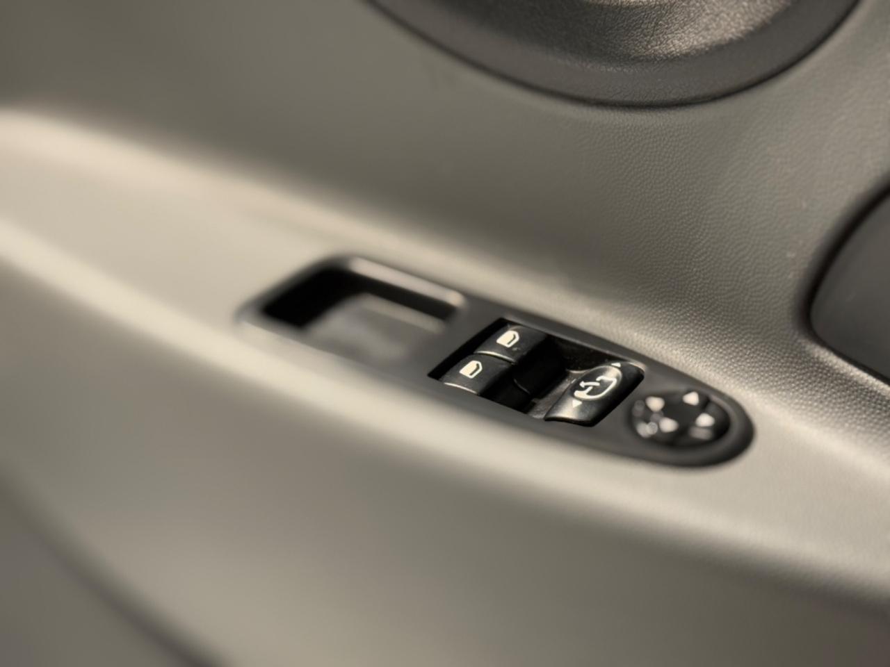 Peugeot Expert 2.0 HDi 120CV Furgone 64.000KM!