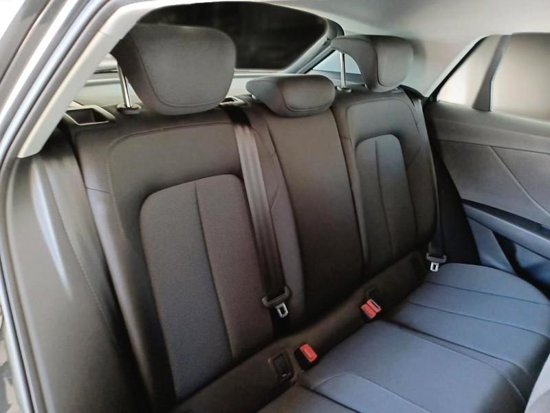 AUDI Q2 2.0 30 TDI BUSINESS S TRONIC SUV