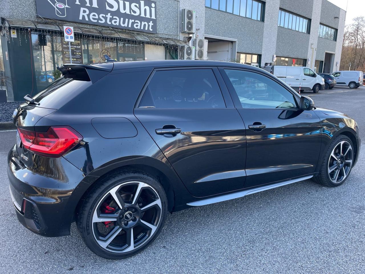 Audi A1 SPB 40 TFSI S tronic line*Automati*Navi*