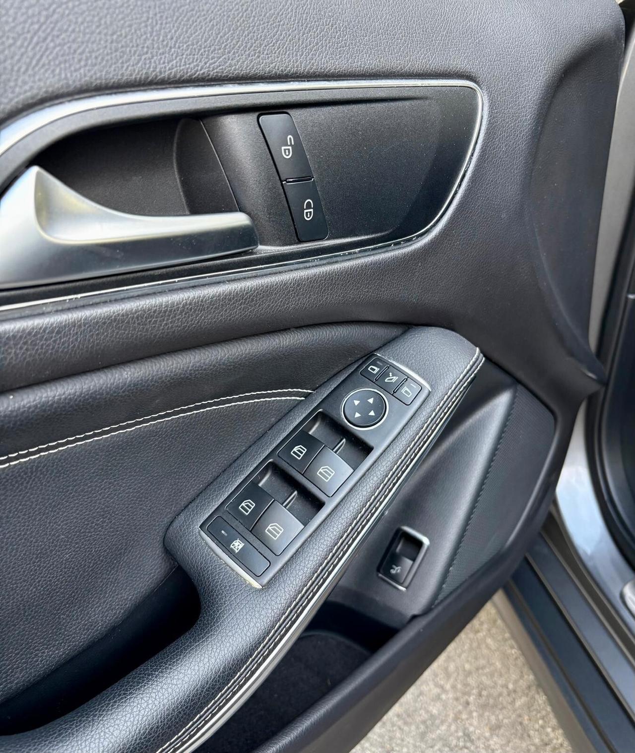 Mercedes-benz GLA 200 Sport