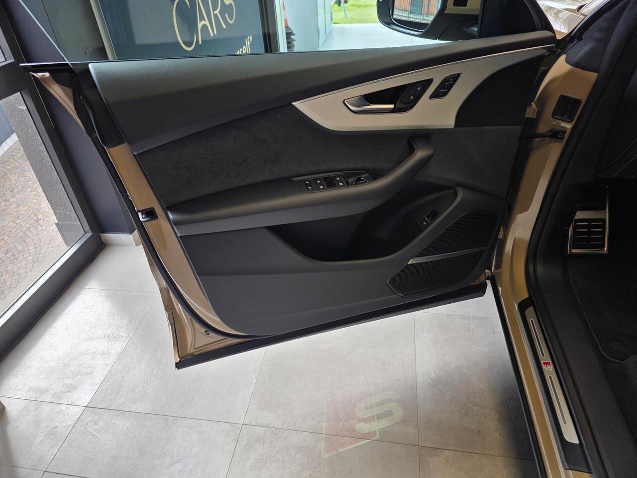Audi Q8 50 3.0 tdi mhev S line edition *MY2025