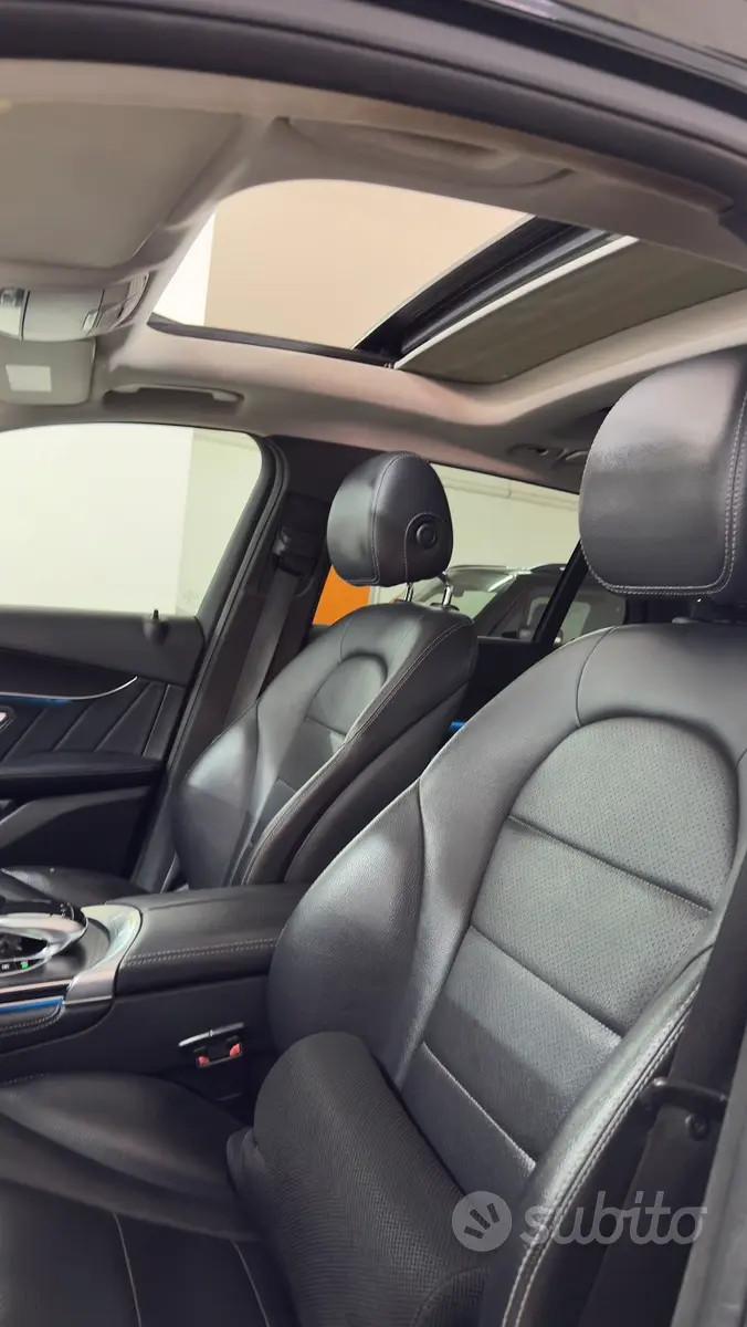 Mercedes Glc 250 Premium AMG
