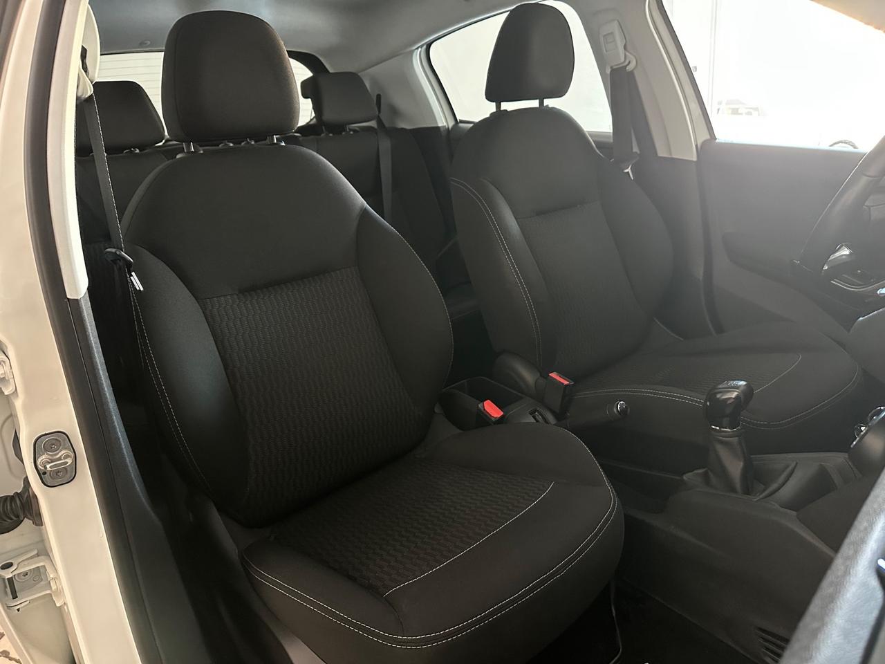 Peugeot 208 PureTech 82 5p. GPL Allure