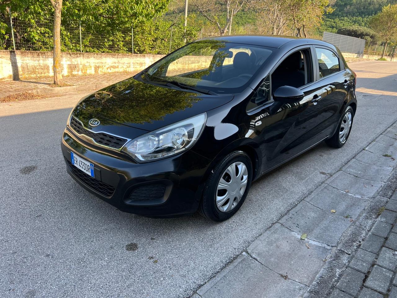 Kia Rio 1.2 CVVT 5p. ECO GPL Active 2014