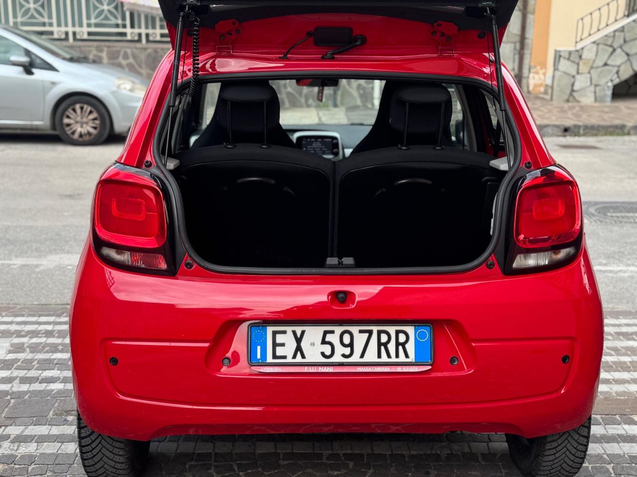 Citroen C1 PureTech 82 5 porte Shine