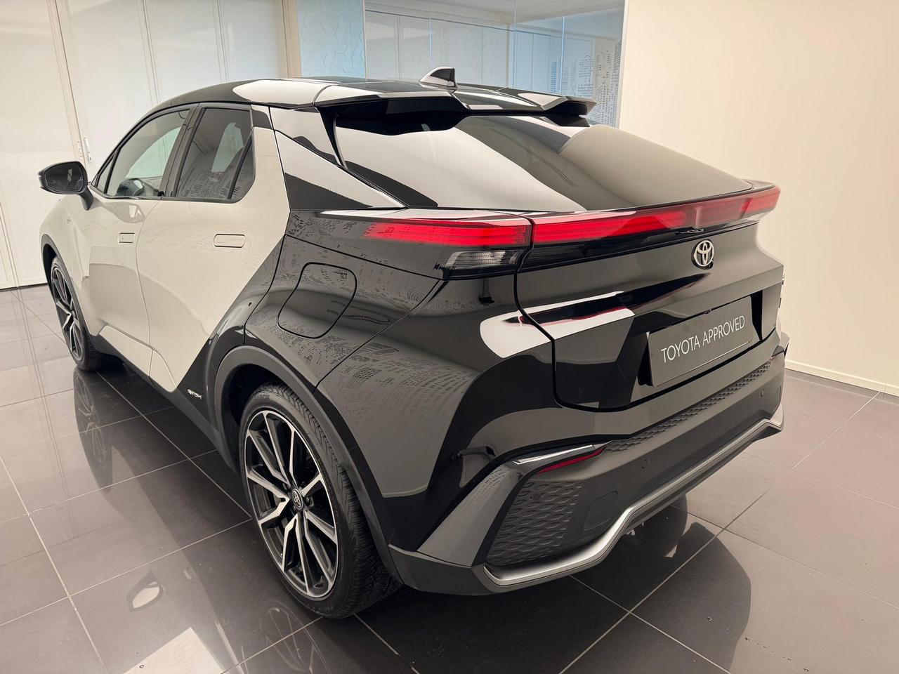 Toyota C-HR 2.0 hv GR Sport awd e-cvt