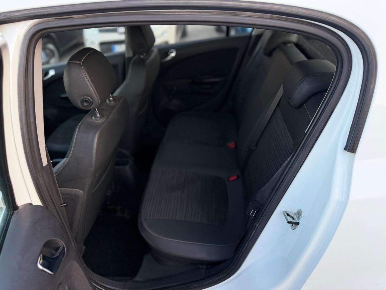 Opel Corsa 1.2 85CV 5P GPL-TECH Edition (63 kw)
