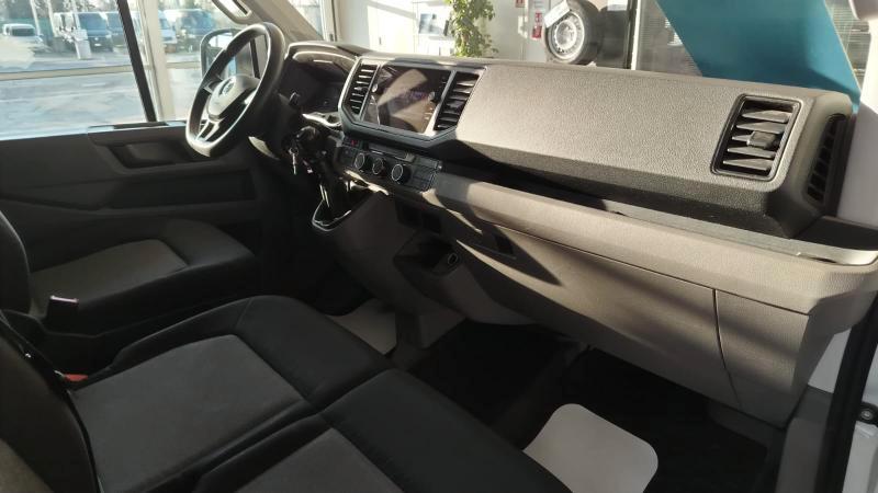 VOLKSWAGEN Crafter 30 2.0 tdi 140cv L3H3 Logistic my19