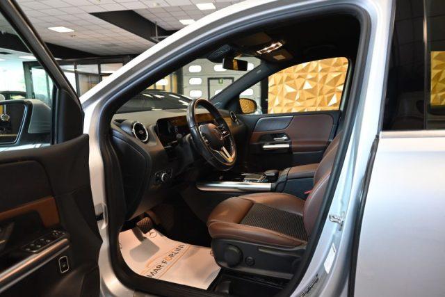 MERCEDES-BENZ B 180 NUOVA d AUTOMATICA SPORT PLUS NAVI CAM 17"LED TEL!