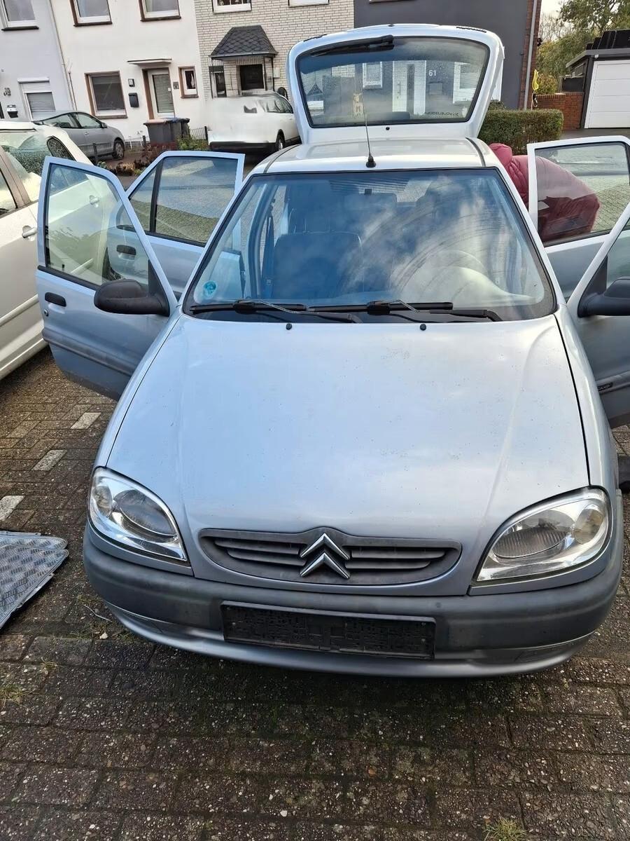 Citroen SAXO 1.1i benzina cat 5 porte SX ok neo patentati