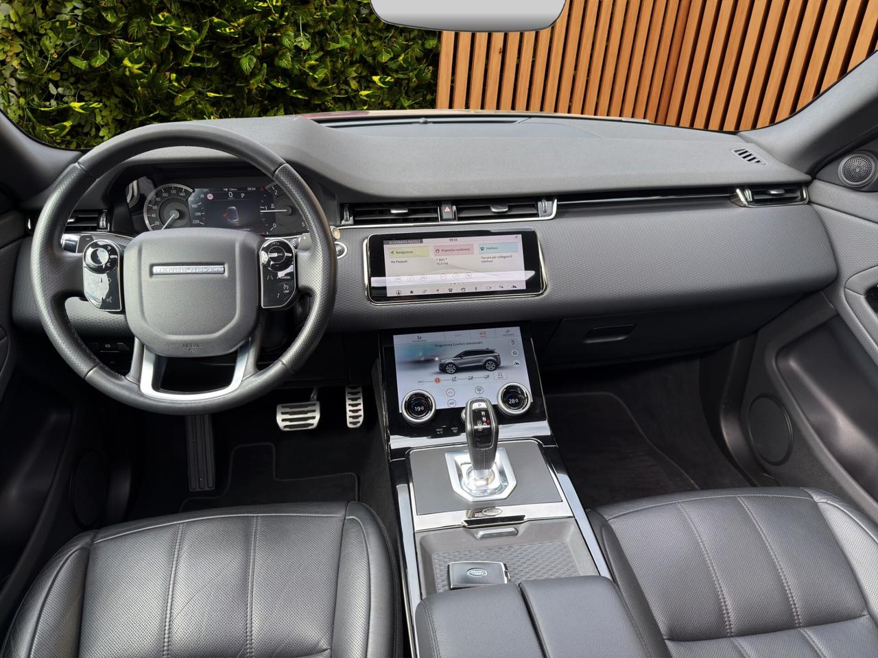 Land Rover Range Evoque 2.0D I4 180 CV AWD Auto R-Dynamic HSE