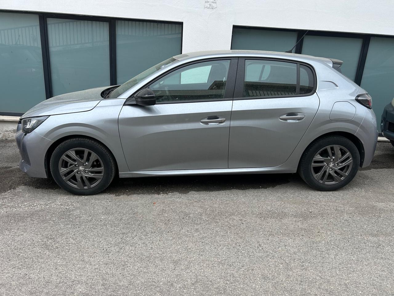 Peugeot 208 PureTech 75 “ PARI AL NUOVO 32.000 KM”