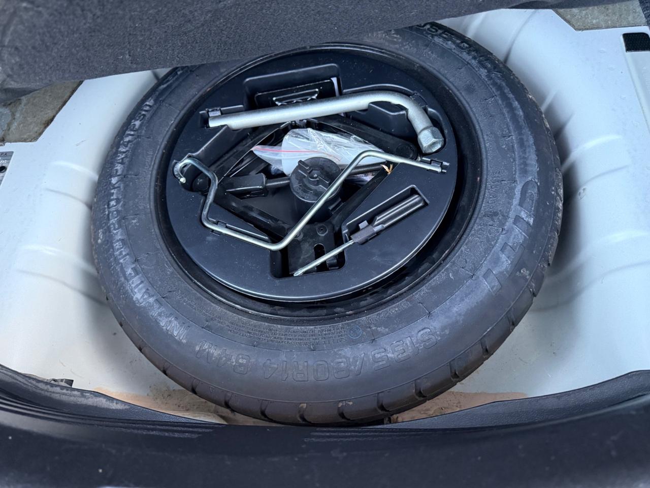 Lancia Ypsilon 1.0 69 Cv FireFly 5 porte S&S Hybrid Silver Plus