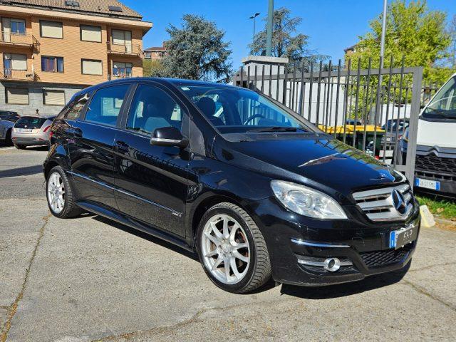 MERCEDES-BENZ B 200 CDI Premium