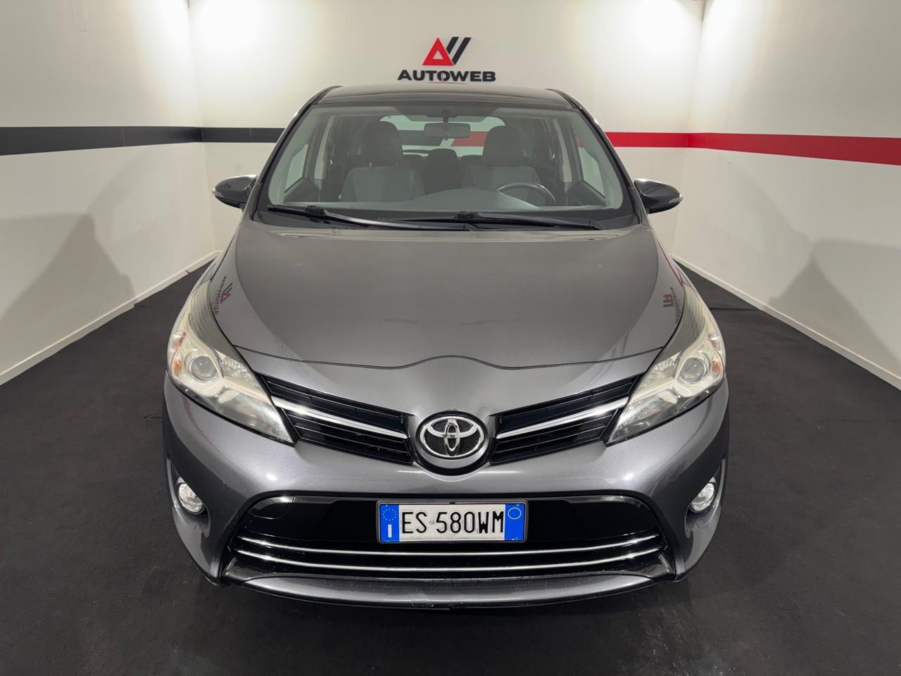 Toyota Verso 2.0 D Active 7 posti TAGLIANDI CERTIFICATI TOYOTA