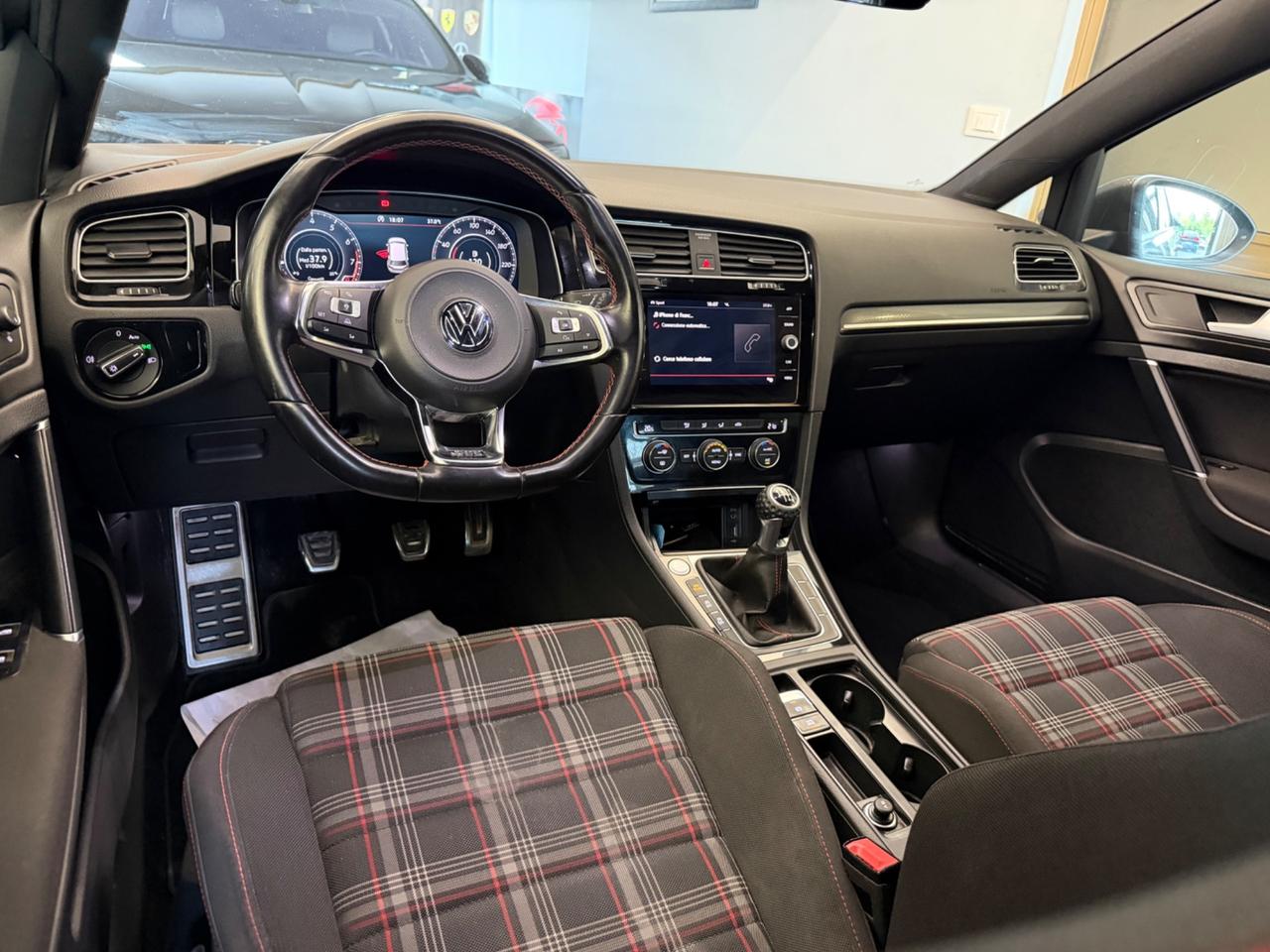 Golf GTI Performance 2.0 245 CV TSI 5p. BMT