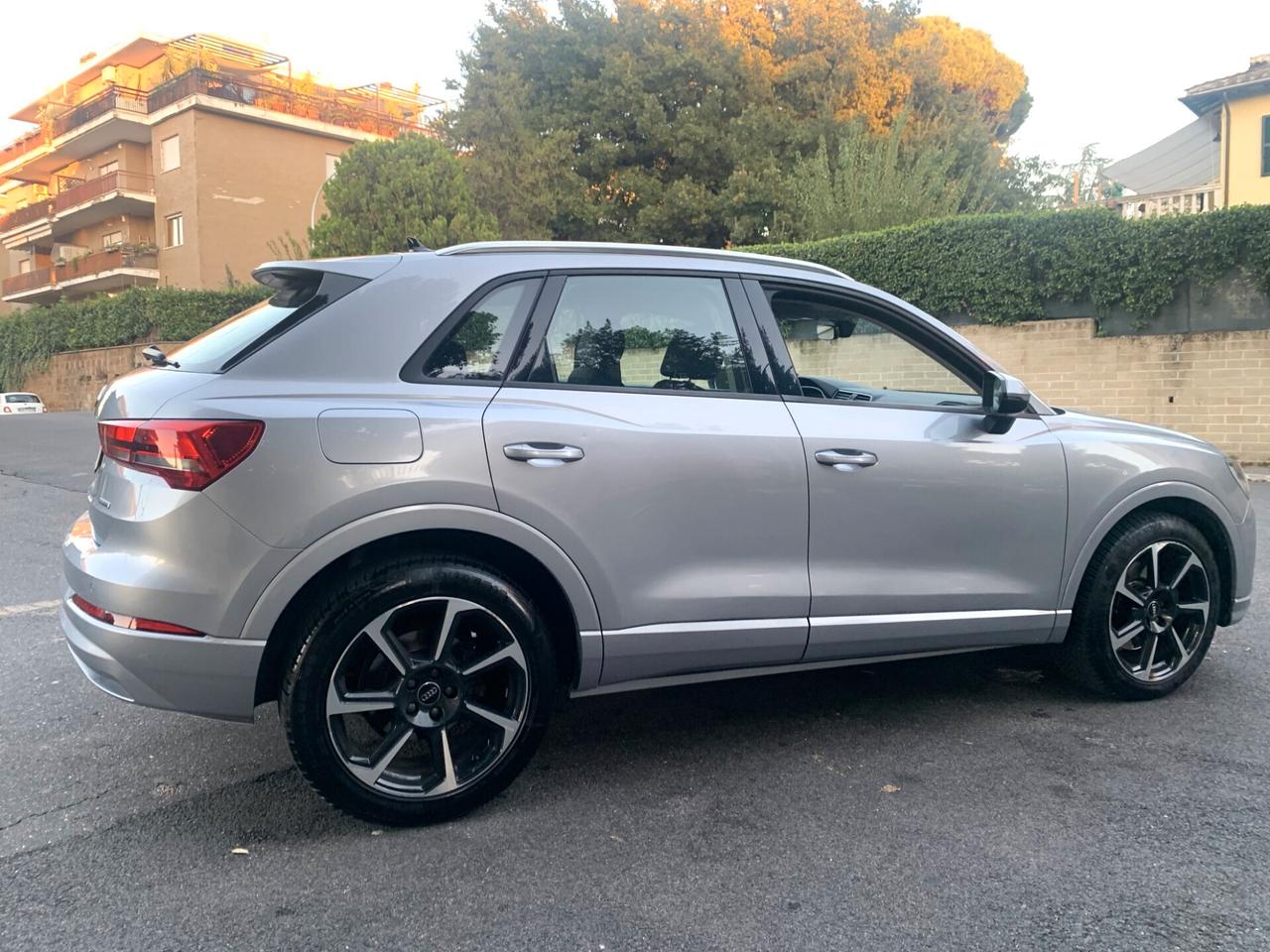 Audi Q3 40 TDI quattro S-LINE AUTOMATICA KM90700