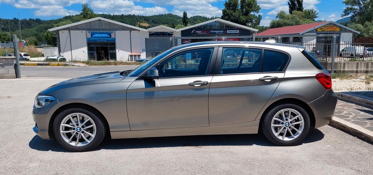 Bmw 118 118d xDrive 5p. Urban