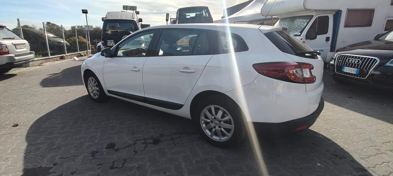 Renault Megane Mégane 1.5 dCi 110CV EDC SporTour GT Line IVA ESPOSTA