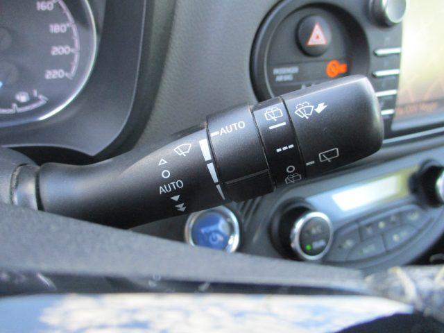 TOYOTA Yaris 1.5 Hybrid 5p Business OK NEOPAT./Navi/Camera