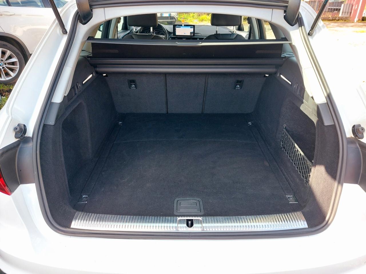 Audi A4 Avant 2.0 TDI 136CV MHEV Advanced - 2020