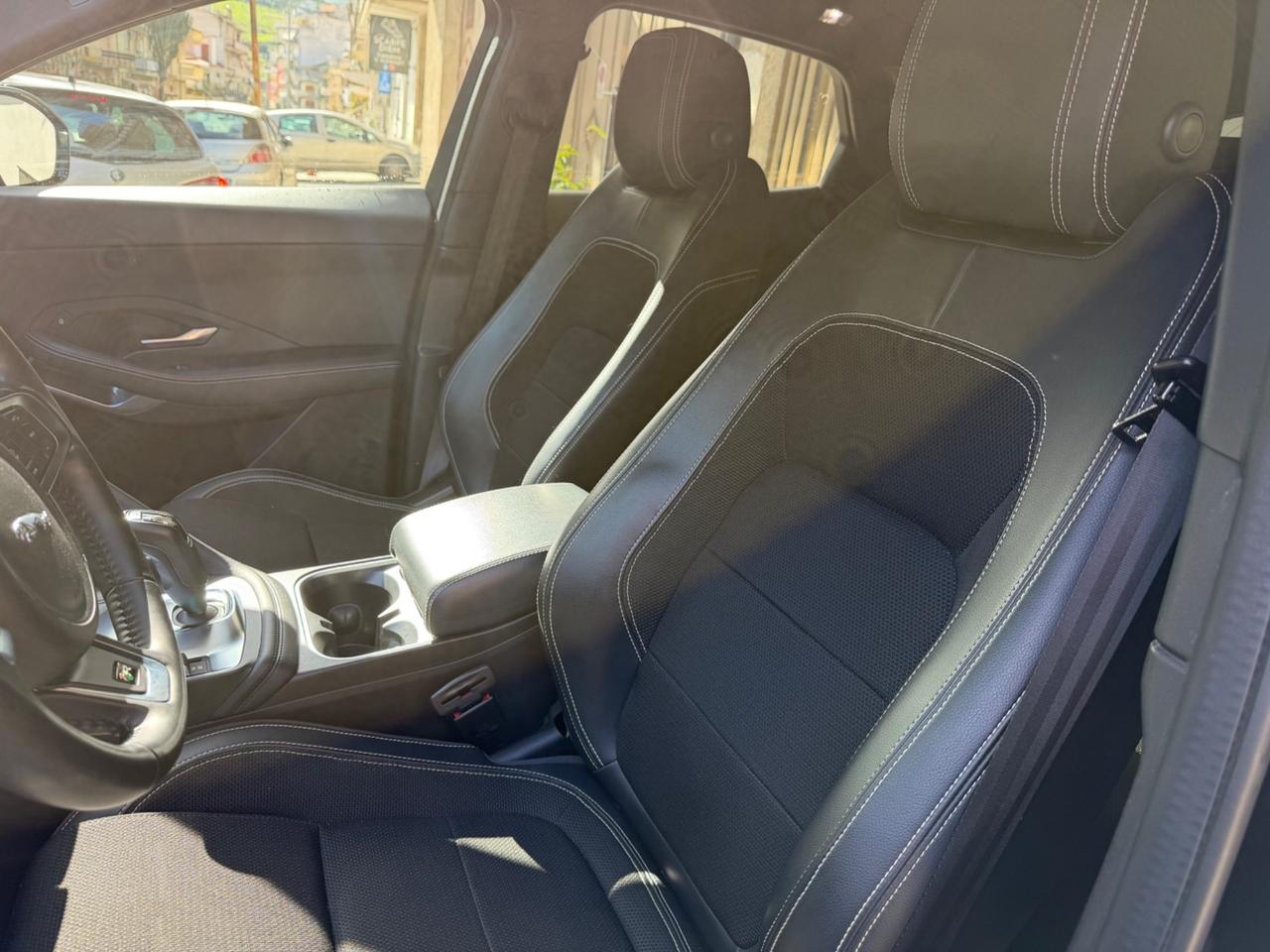 Jaguar E-Pace 2.0D 150 CV AWD R-Dynamic S