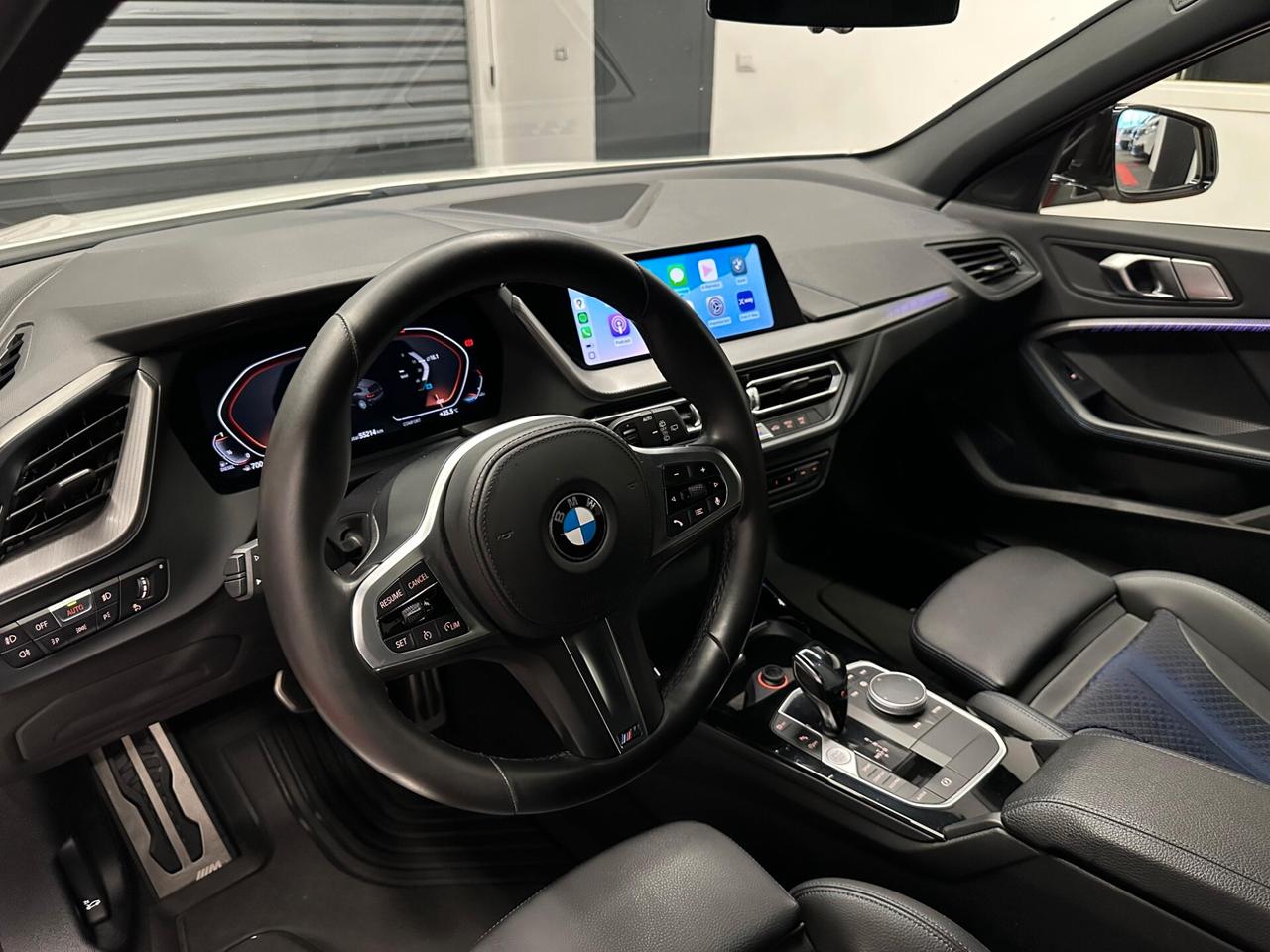 Bmw 118 118d 5p. Msport