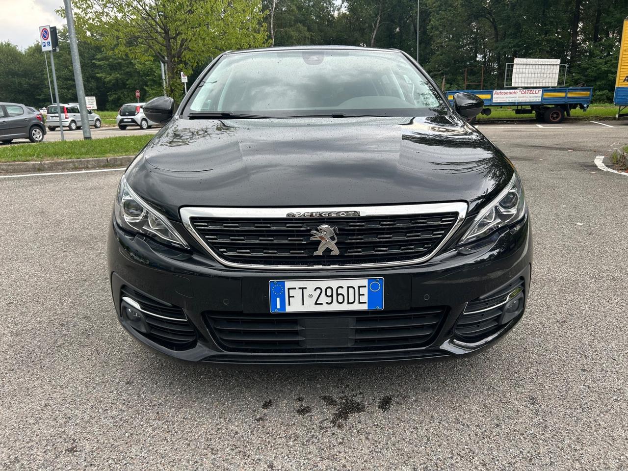 Peugeot 308 PureTech Turbo 130 S&S Allure* 73000 Km *