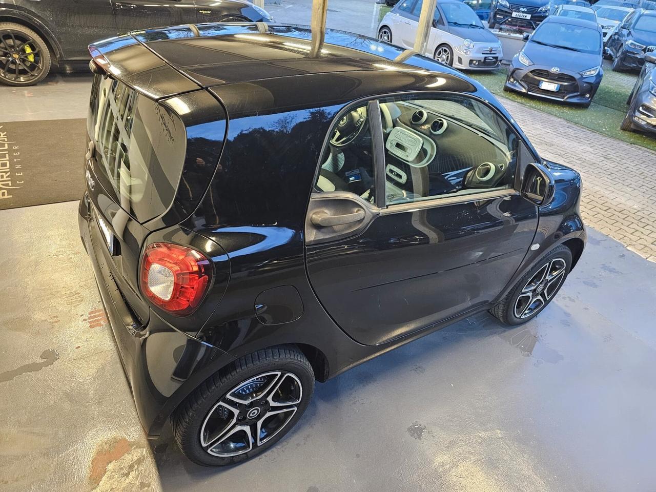 Smart ForTwo 1000 52 kW MHD coupé passion