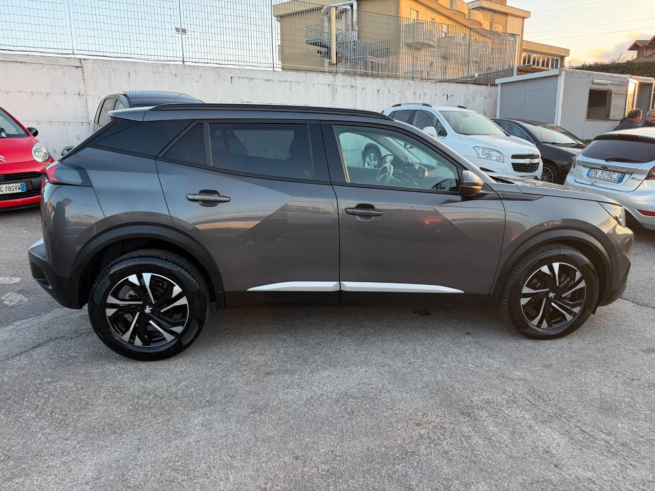 Peugeot 2008 BlueHDi 130 S&S EAT8 Allure Pack