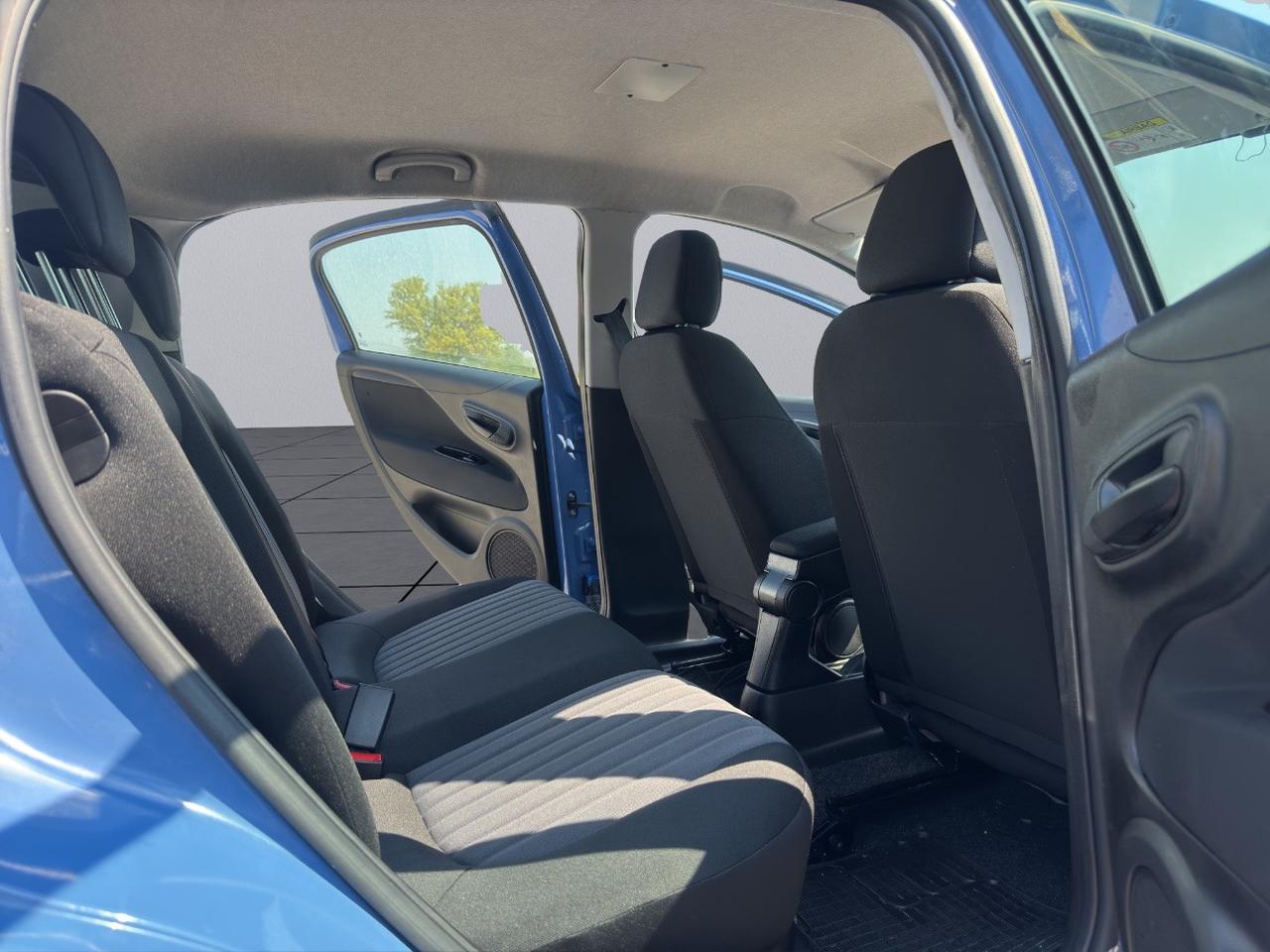 Fiat Punto 5 Porte 1.3 MJT 95 CV STREET-CRUISE-SENSORI-X NEOPATENTATI