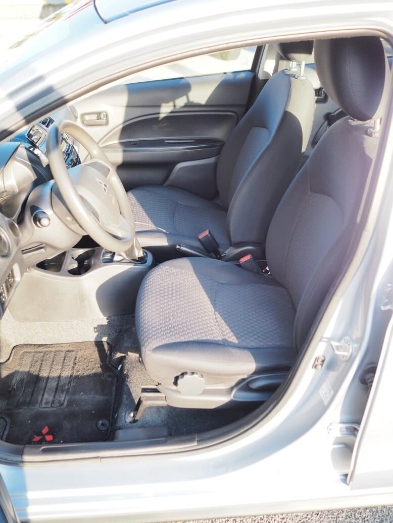 Mitsubishi Space Star 1.0 benzina 5 porte