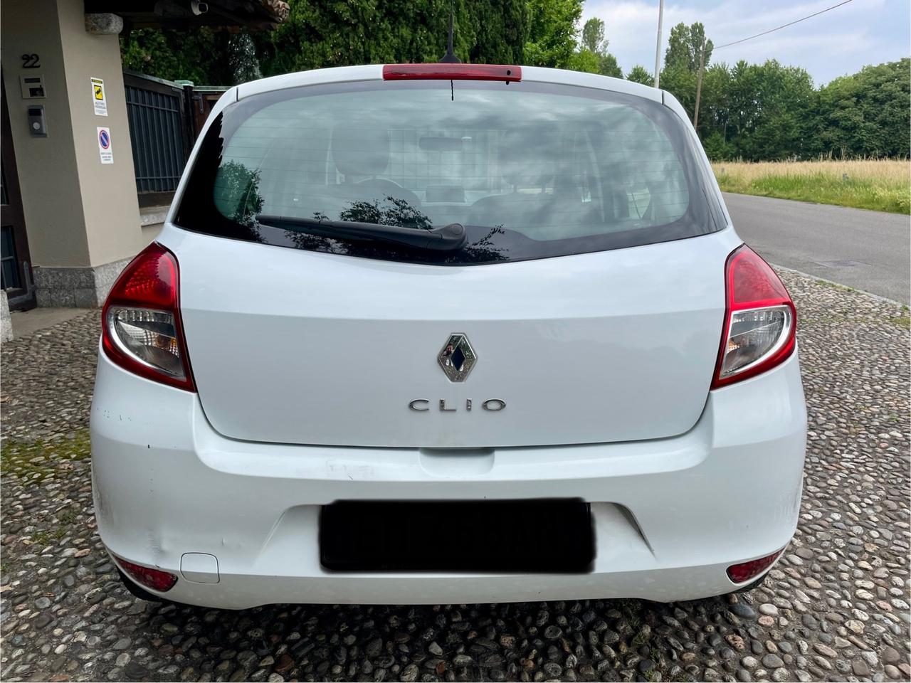 Renault Clio 1.2 16V 5 porte *NEOPATENTATI*