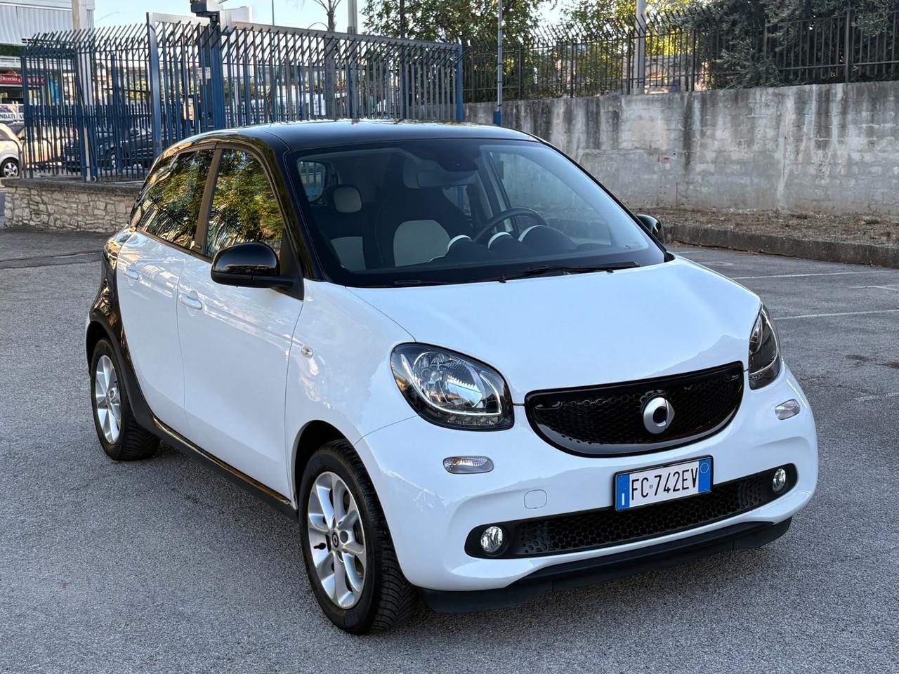Smart ForFour 70 1.0 Prime