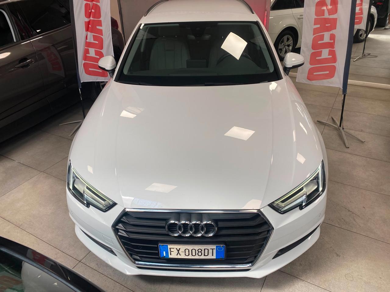 Audi A4 Avant 30 TDI S tronic line edition