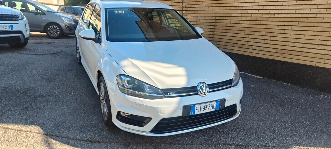 Volkswagen Golf 1.6 TDI 110 CV 5p. R-LINE