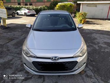 Hyundai i20 i20 II 2015 5p 1.1 crdi Classic 75cv