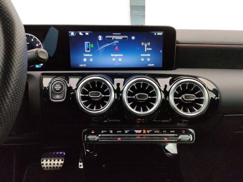 Mercedes-Benz Classe A A 180 AMG Line Premium auto Advanced Plus