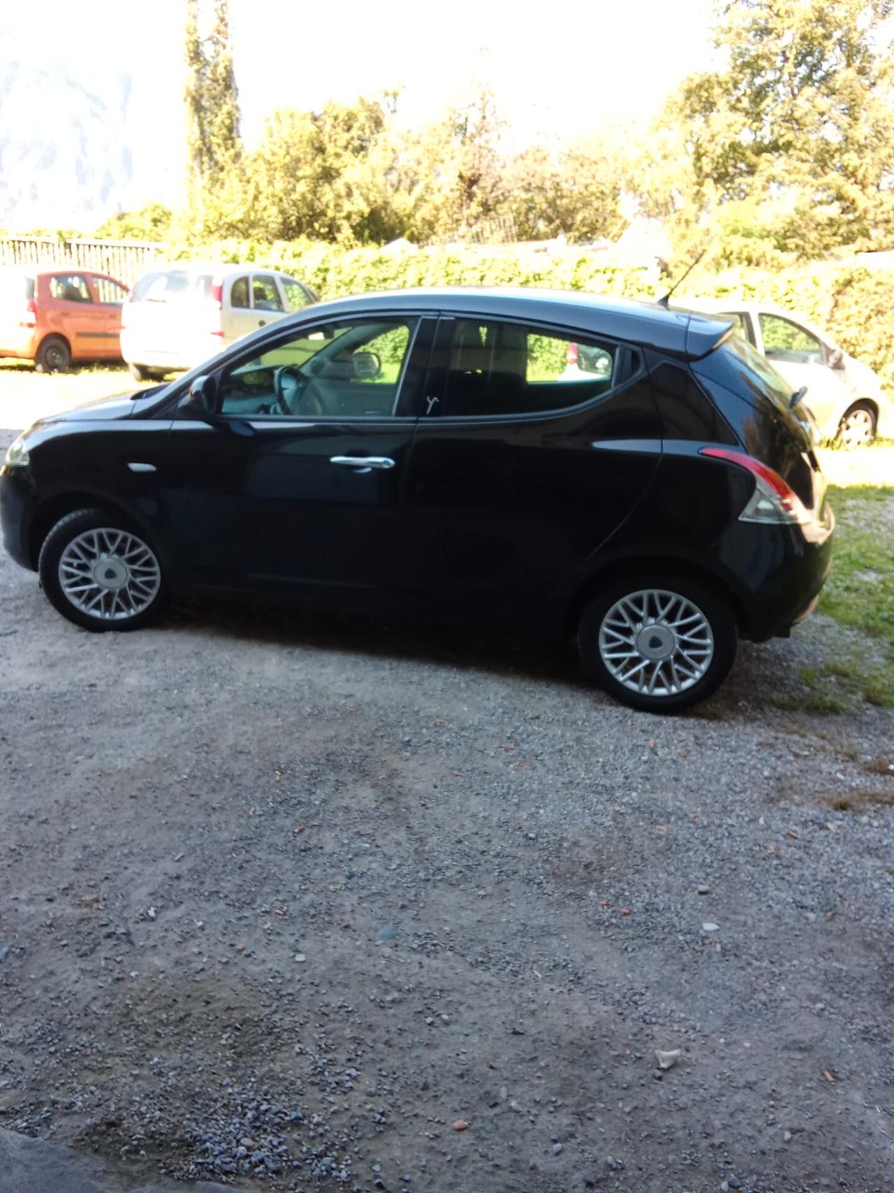 Lancia Ypsilon 1.2