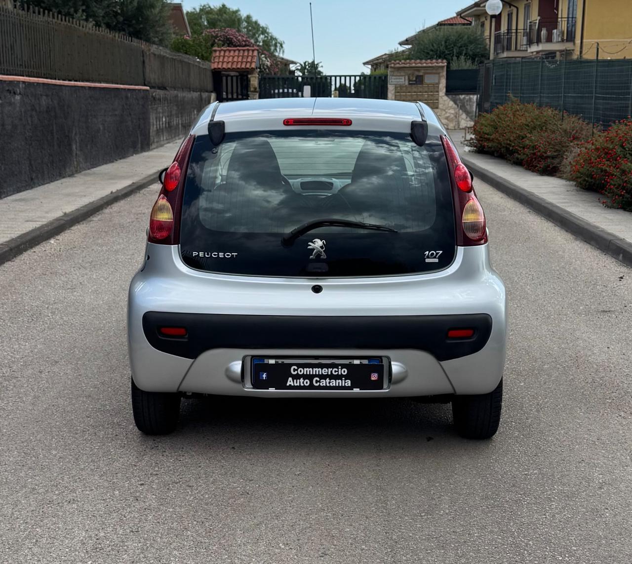 Peugeot 107 1.0 CLIMATIZZATORE