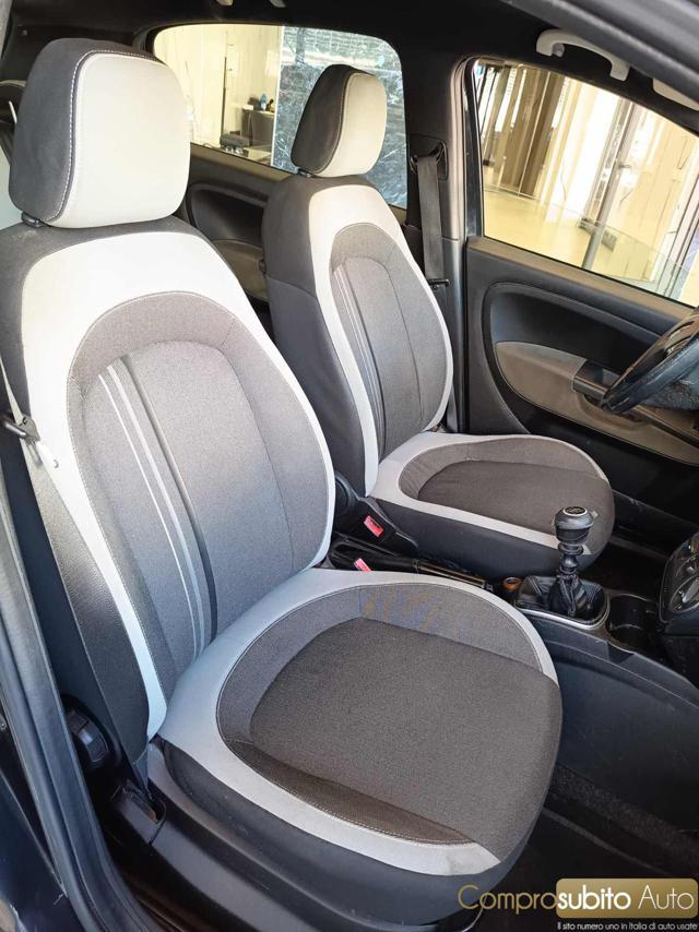 FIAT Grande Punto 1.3 MJT 75 CV 5 porte Dynamic